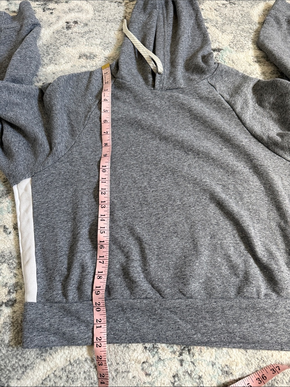 Vuori Colorblock Hooded Sweatshirt Size Medium - Picture 9 of 10